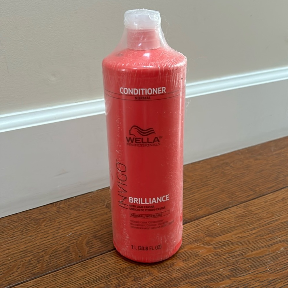 Wella Brilliance conditioner - Vibrant color conditioner